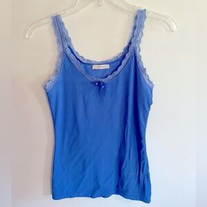 Cute blue tank with lace
